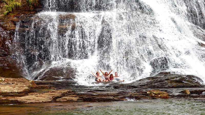 Bambarakanda Falls